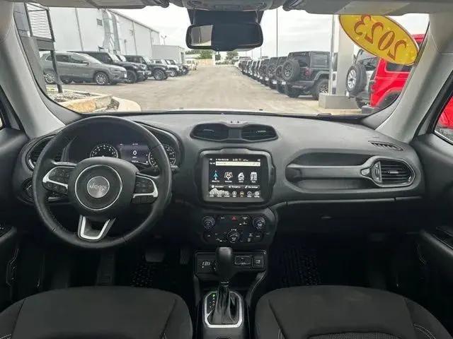 2023 Jeep Renegade Altitude 4x4