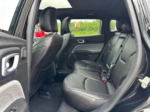 2024 Jeep Compass Latitude Lux FWD