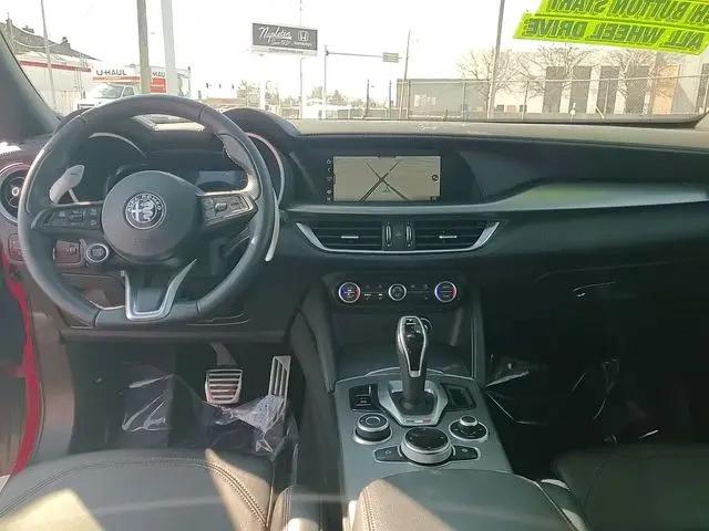 2024 Alfa Romeo Stelvio Veloce AWD