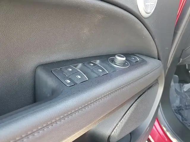 2024 Alfa Romeo Stelvio Veloce AWD