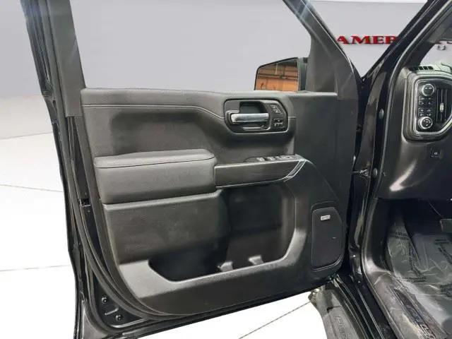 2022 GMC Sierra 1500 Limited 4WD Crew Cab Short Box AT4