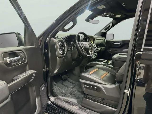 2022 GMC Sierra 1500 Limited 4WD Crew Cab Short Box AT4