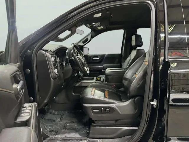 2022 GMC Sierra 1500 Limited 4WD Crew Cab Short Box AT4
