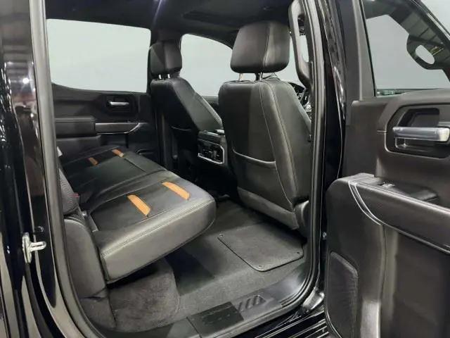2022 GMC Sierra 1500 Limited 4WD Crew Cab Short Box AT4