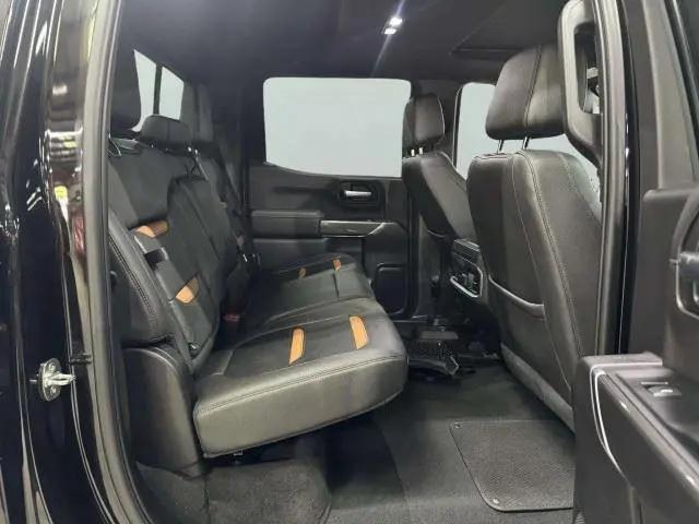 2022 GMC Sierra 1500 Limited 4WD Crew Cab Short Box AT4