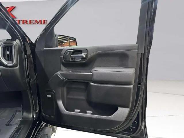 2022 GMC Sierra 1500 Limited 4WD Crew Cab Short Box AT4