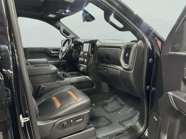 2022 GMC Sierra 1500 Limited 4WD Crew Cab Short Box AT4
