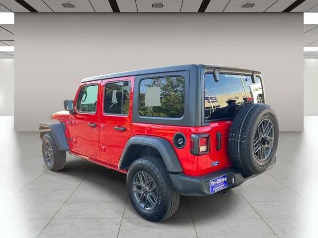 2025 Jeep Wrangler 4-Door Summit 4x4
