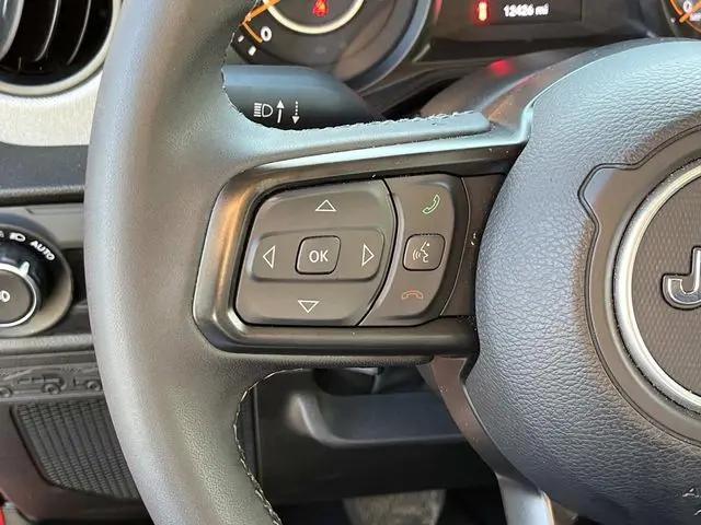 2025 Jeep Wrangler 4-Door Summit 4x4