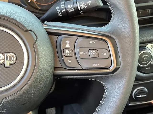 2025 Jeep Wrangler 4-Door Summit 4x4