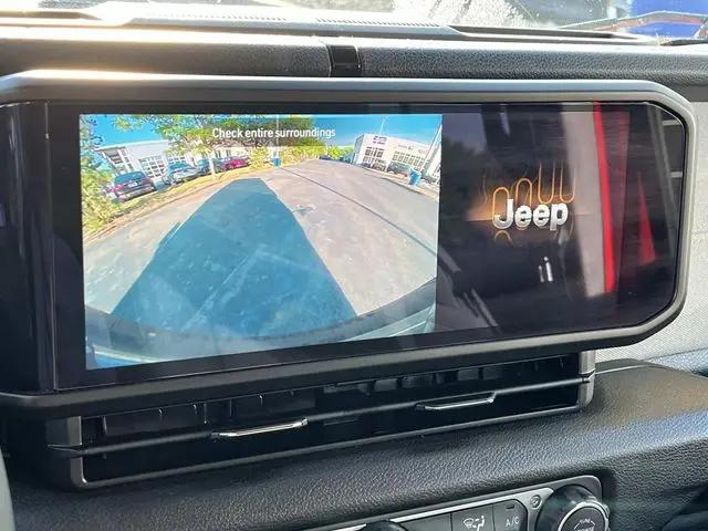2025 Jeep Wrangler 4-Door Summit 4x4
