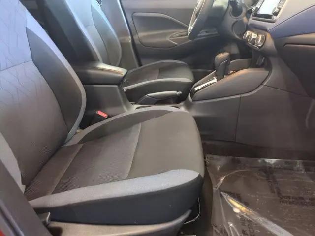 2024 Nissan Versa 1.6 SV
