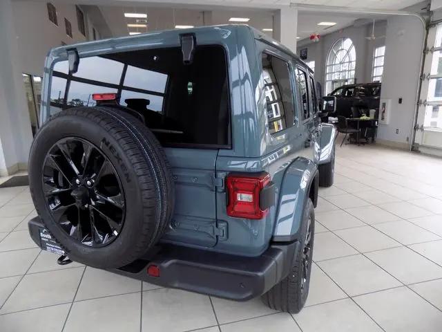 2025 Jeep Wrangler 4xe Sahara 4xe