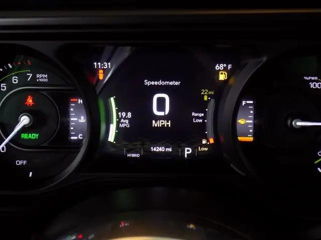 2025 Jeep Wrangler 4xe Sahara 4xe