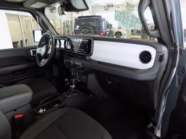 2025 Jeep Wrangler 4xe Sahara 4xe