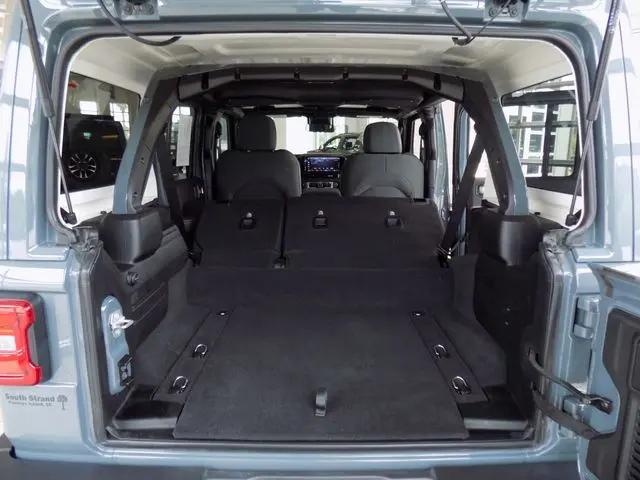 2025 Jeep Wrangler 4xe Sahara 4xe