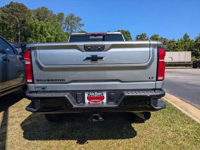 2026 Chevrolet Silverado 2500HD Crew Cab, Standard Bed, LT, 4WD