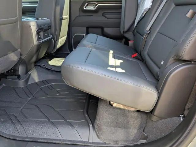 2026 Chevrolet Silverado 2500HD Crew Cab, Standard Bed, LT, 4WD