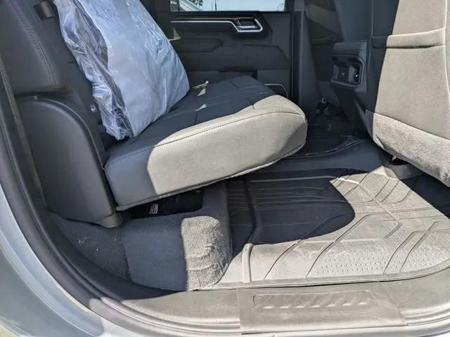 2026 Chevrolet Silverado 2500HD Crew Cab, Standard Bed, LT, 4WD