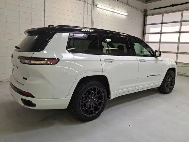 2024 Jeep Grand Cherokee L Summit Reserve 4x4