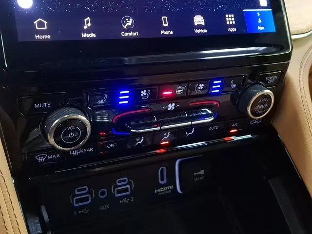 2024 Jeep Grand Cherokee L Summit Reserve 4x4