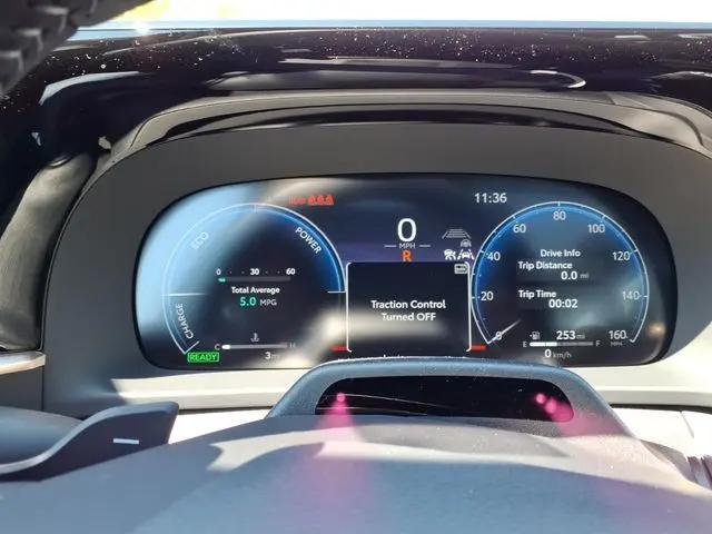 2026 Toyota Crown Signia Limited