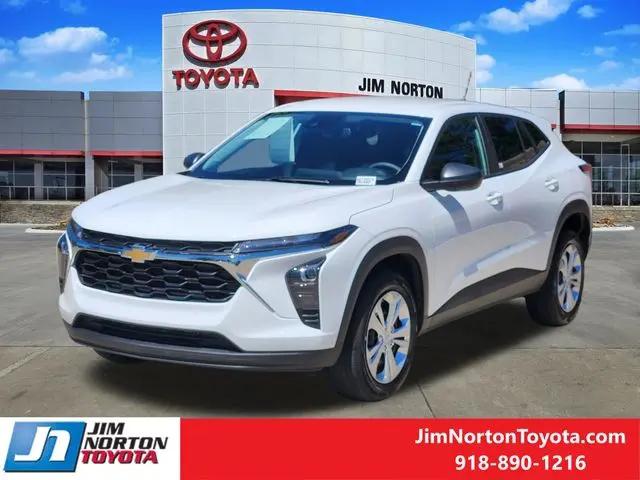 2025 Chevrolet Trax FWD LS