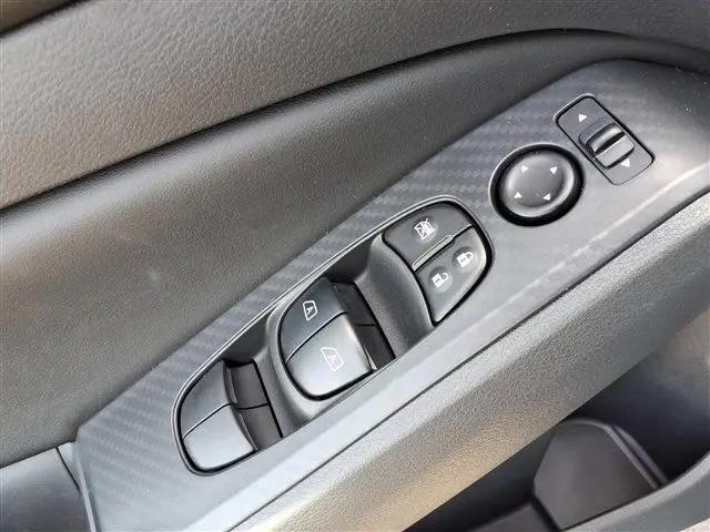 2026 Nissan Altima SV FWD