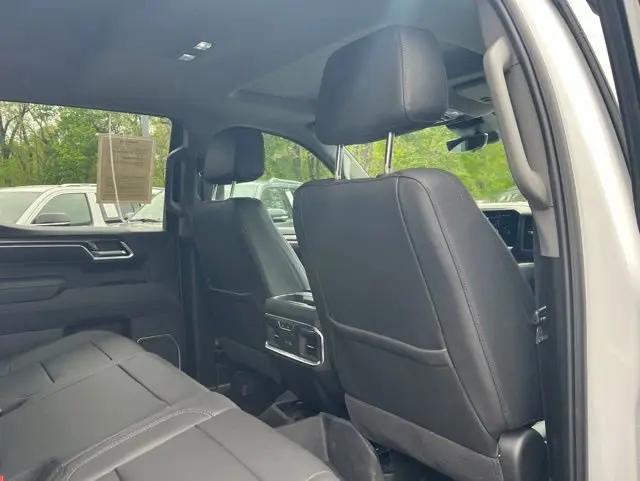 2025 Chevrolet Silverado 1500 4WD Crew Cab Short Bed LTZ