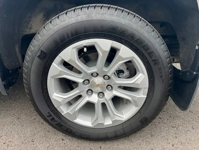 2025 Chevrolet Silverado 1500 4WD Crew Cab Short Bed LTZ