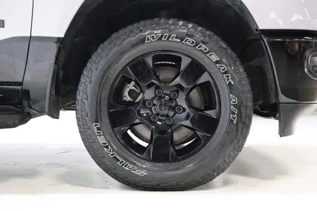 2023 Ram 1500 Big Horn Crew Cab 4x4 5'7" Box