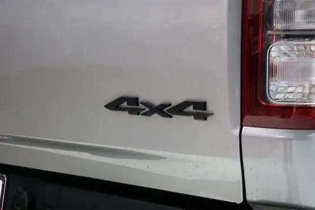 2023 Ram 1500 Big Horn Crew Cab 4x4 5'7" Box