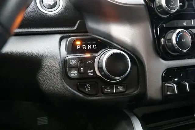 2023 Ram 1500 Big Horn Crew Cab 4x4 5'7" Box