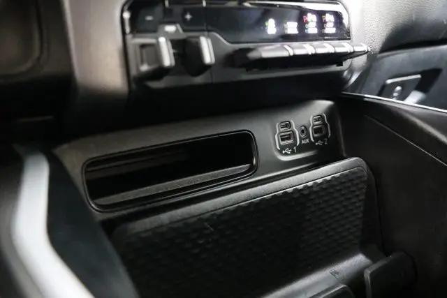 2023 Ram 1500 Big Horn Crew Cab 4x4 5'7" Box