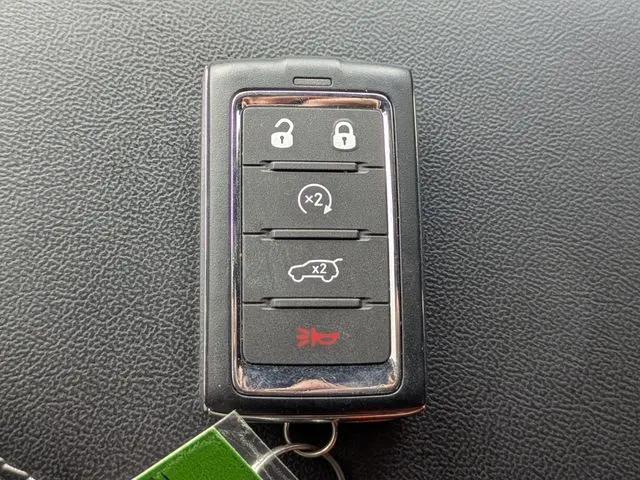 2024 Jeep Grand Cherokee Laredo 4x4