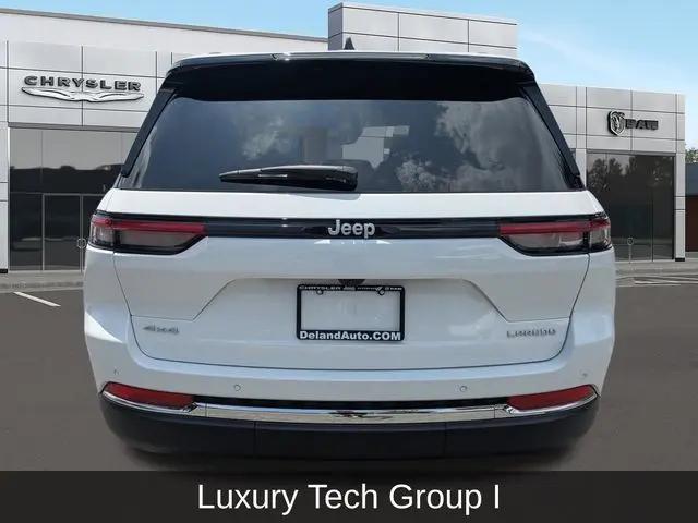 2024 Jeep Grand Cherokee Laredo 4x4