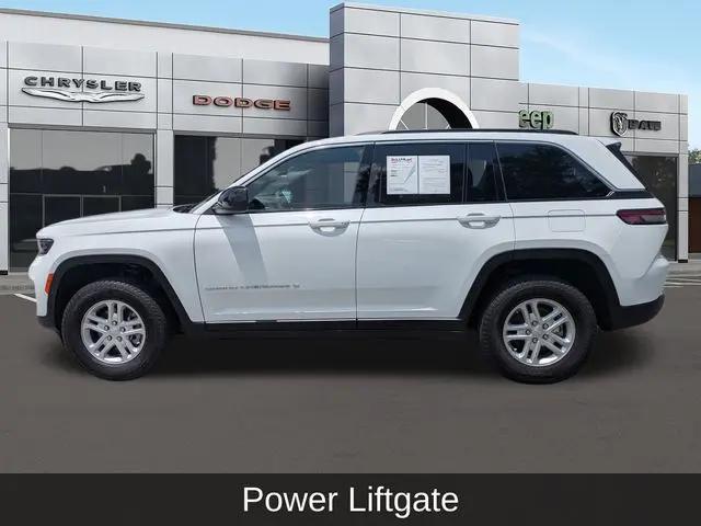 2024 Jeep Grand Cherokee Laredo 4x4
