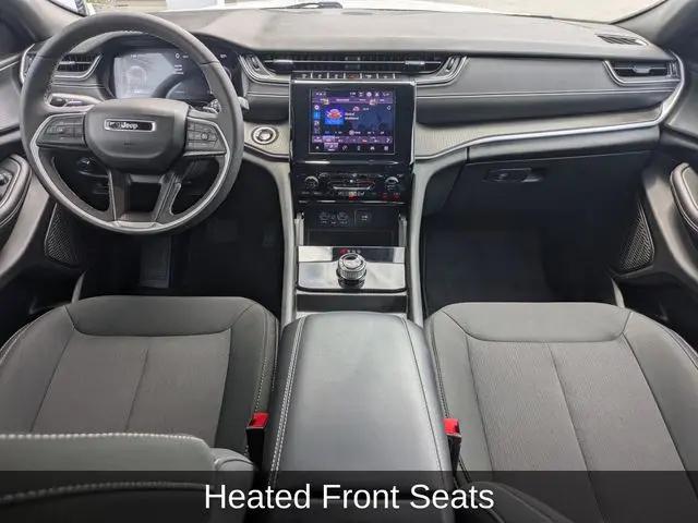 2024 Jeep Grand Cherokee Laredo 4x4