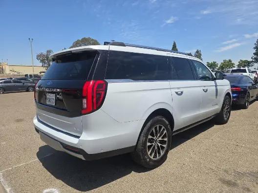2025 Ford Expedition Platinum MAX