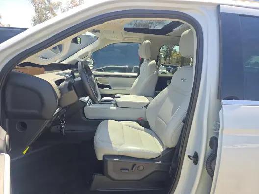 2025 Ford Expedition Platinum MAX