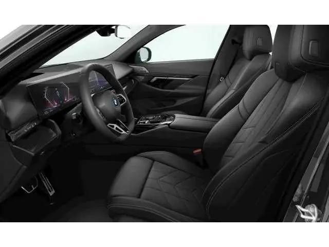 2027 BMW 5 Series 550e xDrive