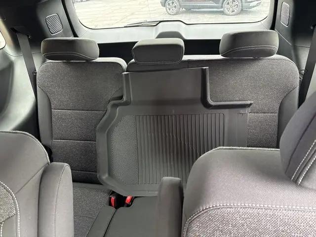 2025 Chevrolet Traverse FWD LT