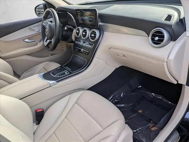 2022 Mercedes-Benz GLC SUV
