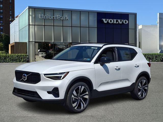 2026 Volvo XC40 Ultra, B5 AWD Gas (mild hybrid), Dark for sale in Wilmington, DE