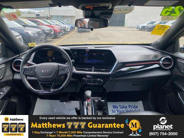2025 Chevrolet Trax FWD 2RS