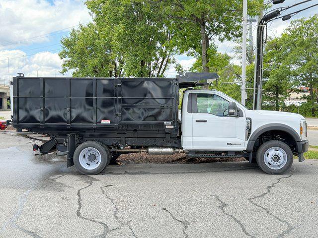 2025 Ford F-550 XL