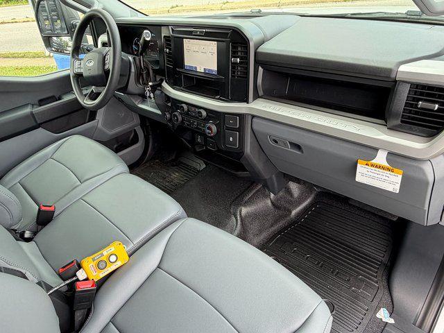 2025 Ford F-550 XL