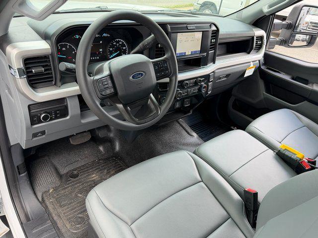2025 Ford F-550 XL