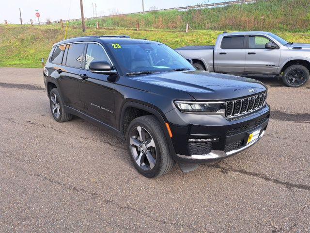 2023 Jeep Grand Cherokee L Limited 4x4 2023 Jeep Grand Cherokee L Limited 4x4