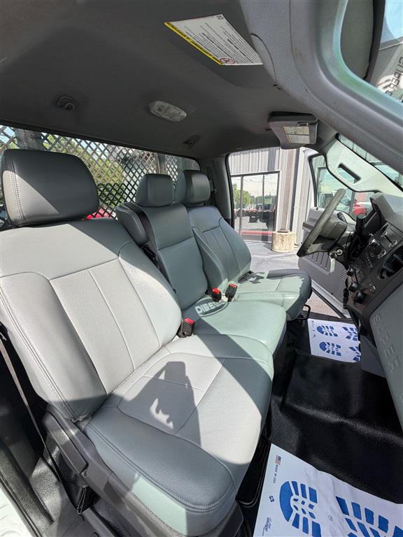 2015 Ford F-450 Regular Cab DRW 2WD
